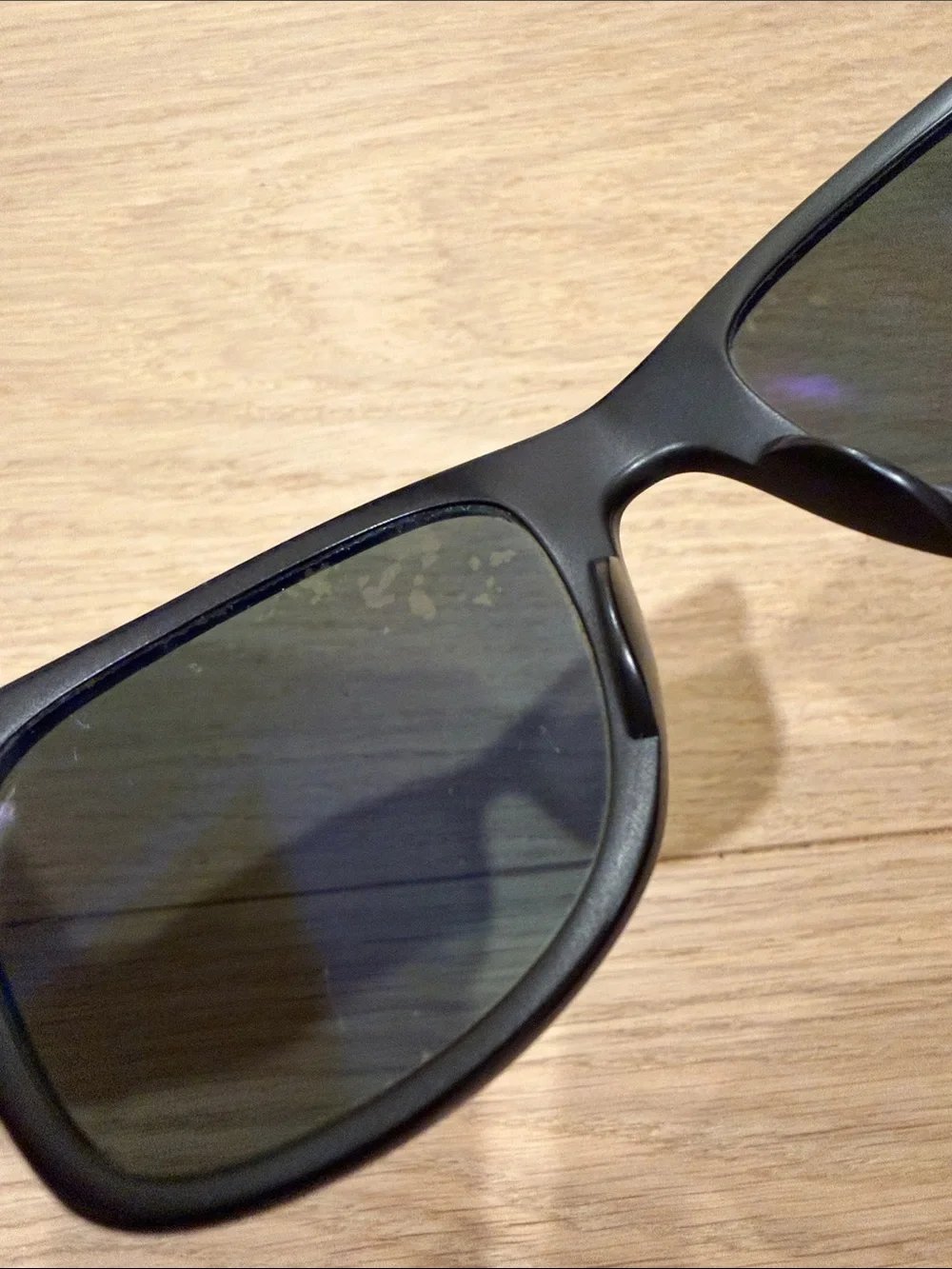 Ray-Ban Wayfarer Lightforce Sunglasses Polarized Lenses